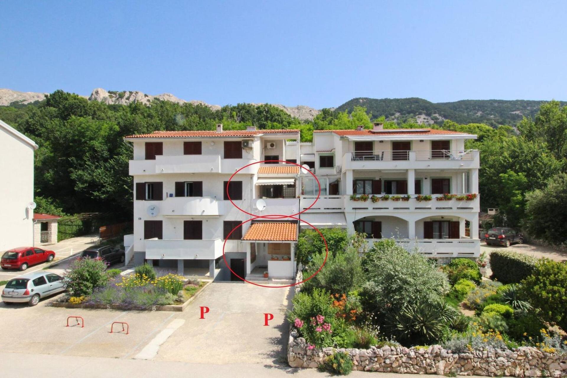 Apartments Karamarko Baška Eksteriør bilde